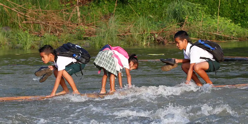 Belajar di Tengah Laut: Kisah Sekolah Terapung di Kepulauan Filipina